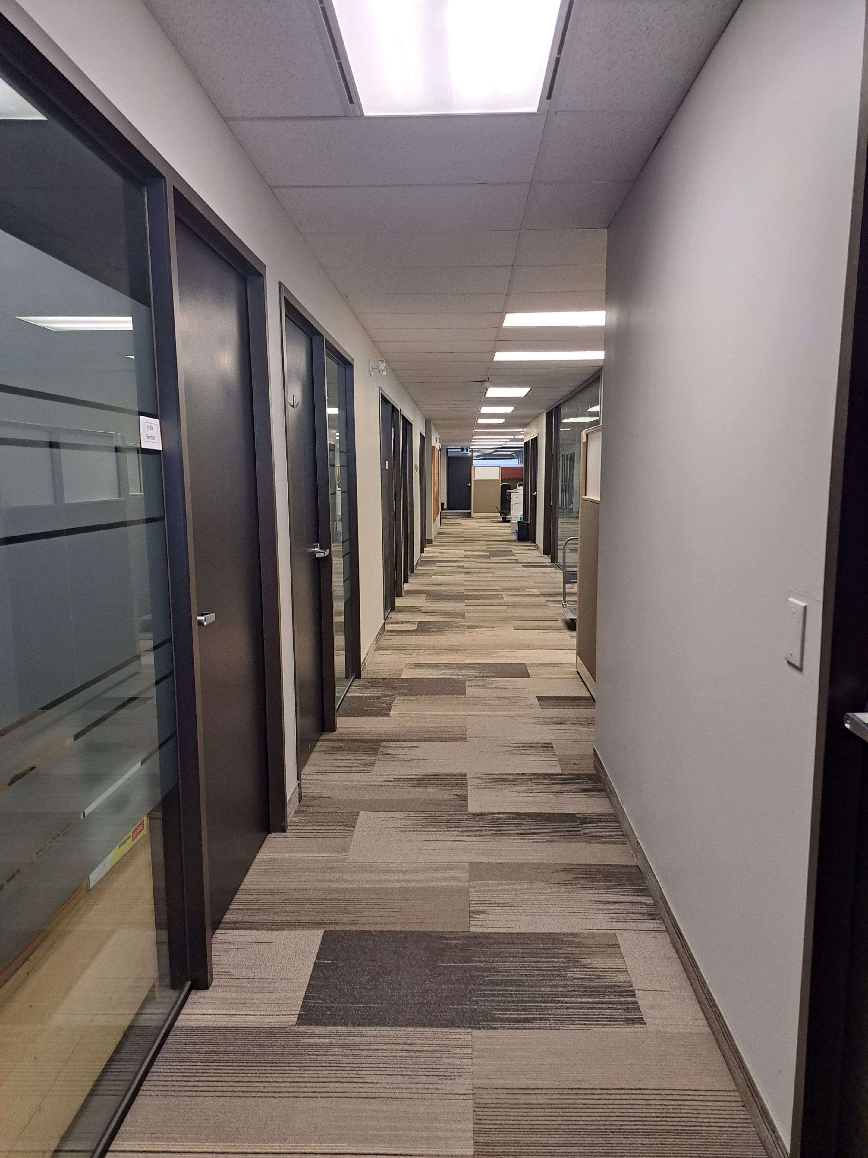 1688 Woodward DR #1680, Belair Park - Copeland Park And Area, ON K2C 3R8