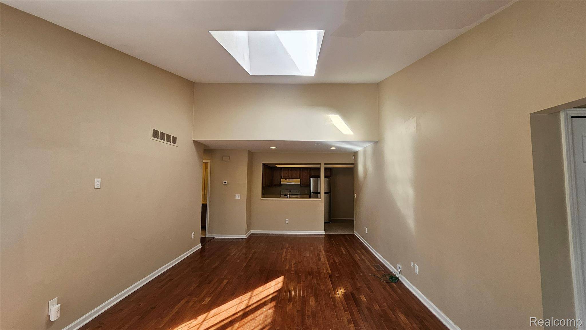 6616 Embers CT, West Bloomfield Charter Township, MI 48322