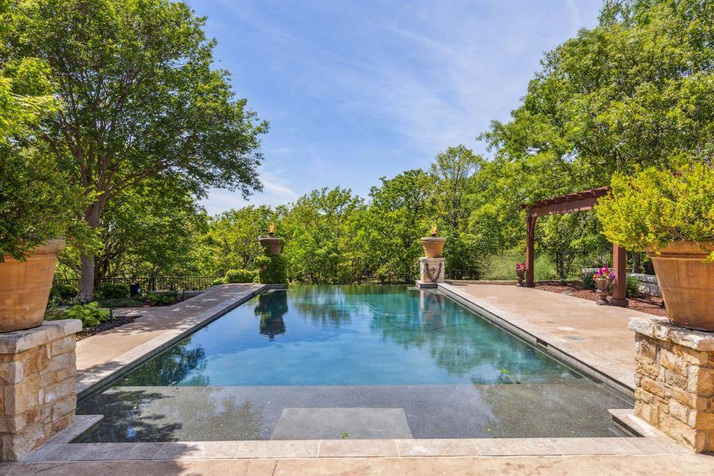 2505 Pelican Court, Flower Mound, TX 75022