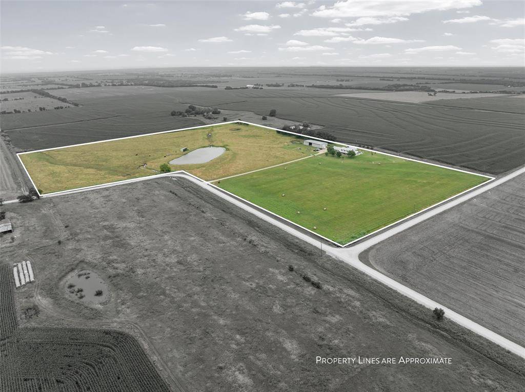 3057 Holy Road, Abbott, TX 76621