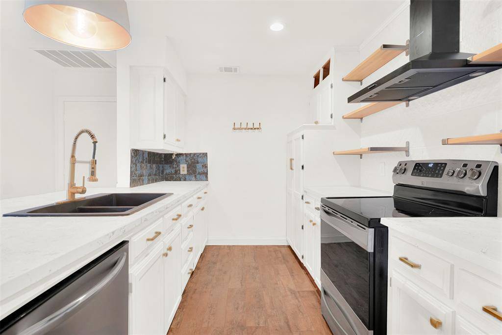 3048 Airhaven Street, Dallas, TX 75229