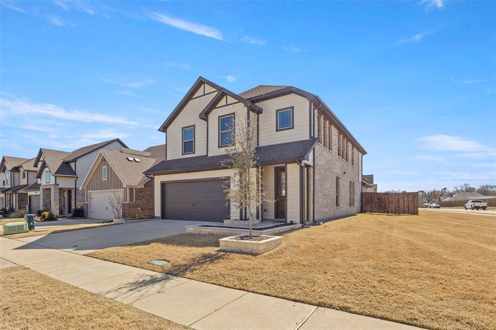 551 Ruthye Lane, Pilot Point, TX 76258