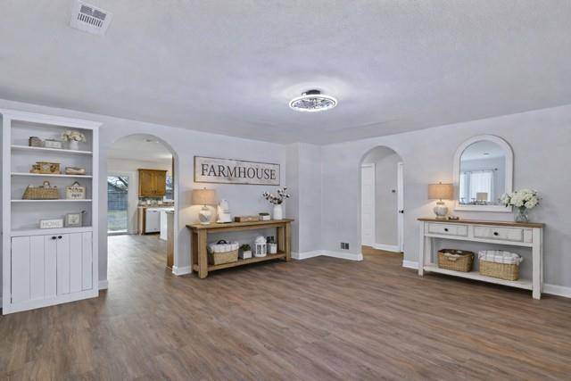 204 N 3rd Street, Celeste, TX 75423