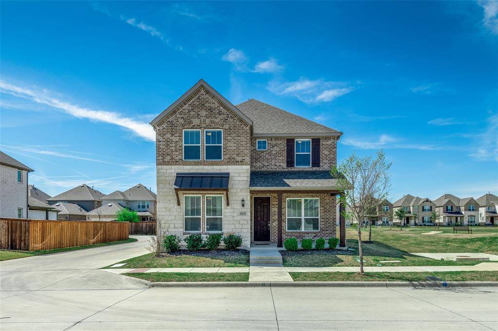 8715 Royal Star Road, Rowlett, TX 75089