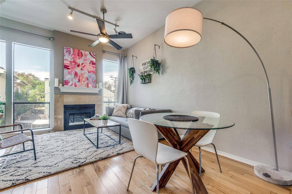 3907 Throckmorton Street #2, Dallas, TX 75219