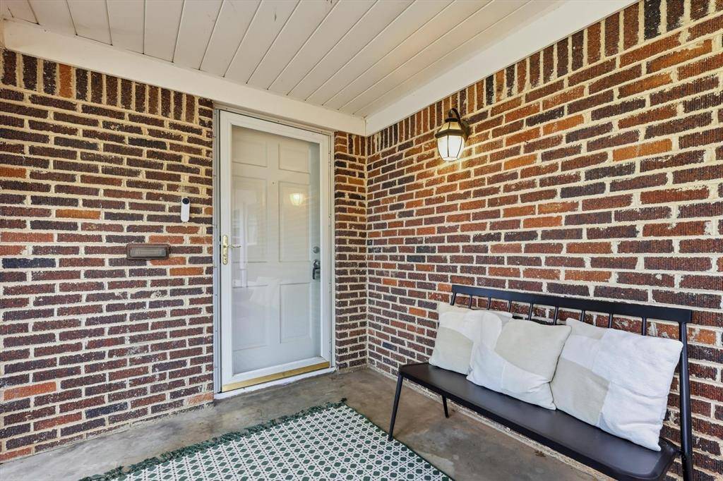 3525 Stadium Drive, Fort Worth, TX 76109