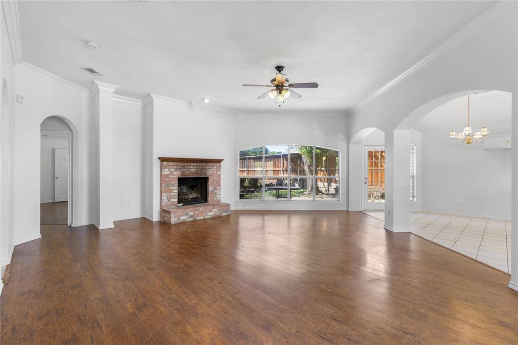 10609 Pineview Lane, Frisco, TX 75035