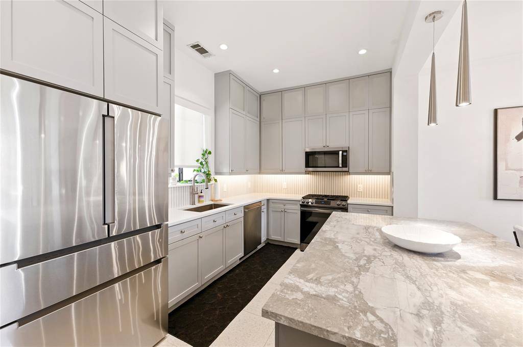 4211 Rawlins Street #525, Dallas, TX 75219