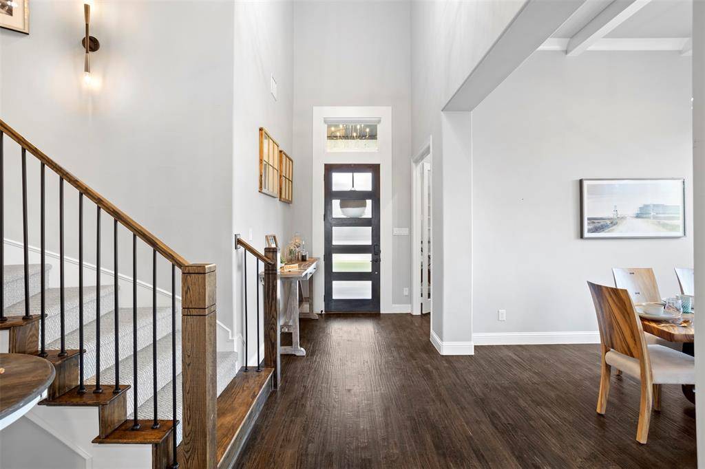 1125 Whisper Willows Drive, Fort Worth, TX 76052