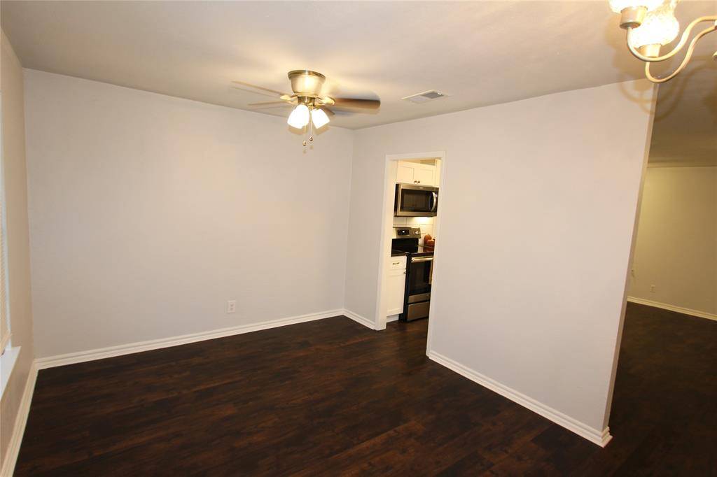 737 Holiday Drive, Sherman, TX 75090