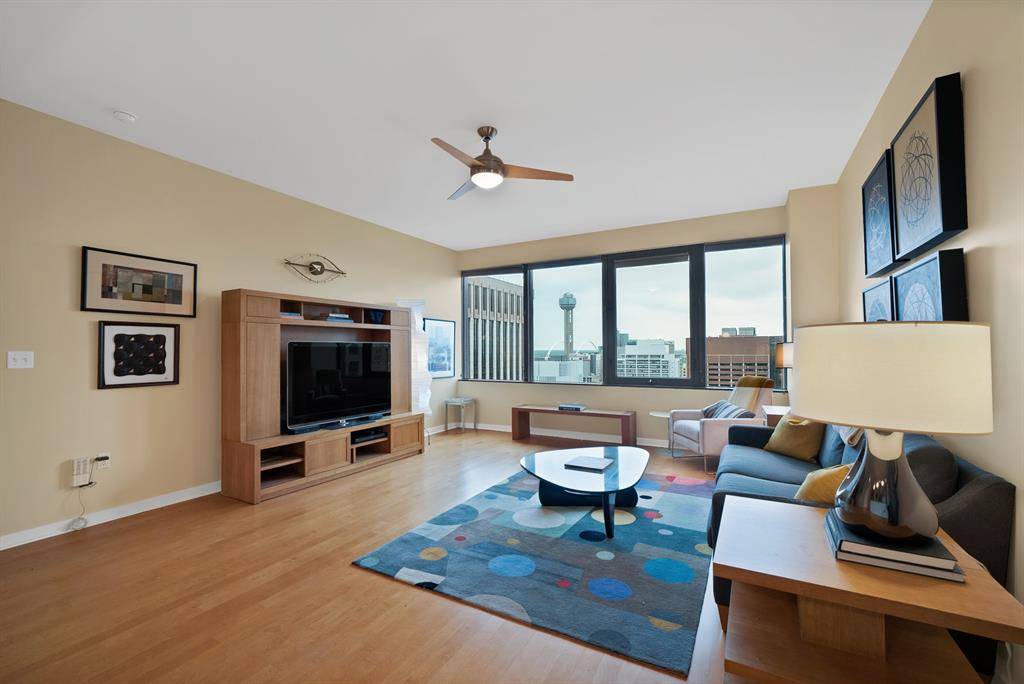 1200 Main Street #1204, Dallas, TX 75202