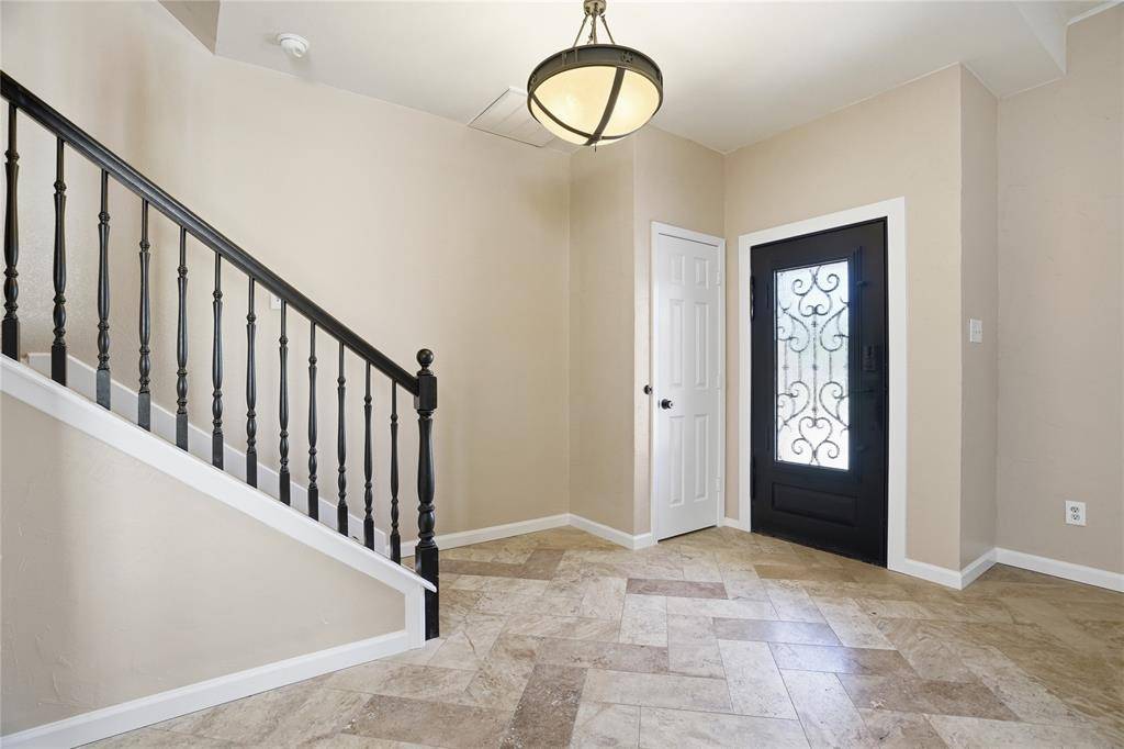 2133 Rustic Ridge Drive, Keller, TX 76248