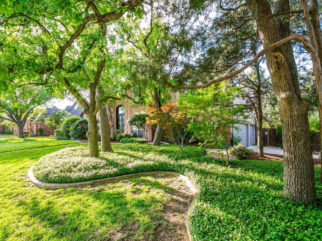 701 Lakehurst Court, Southlake, TX 76092