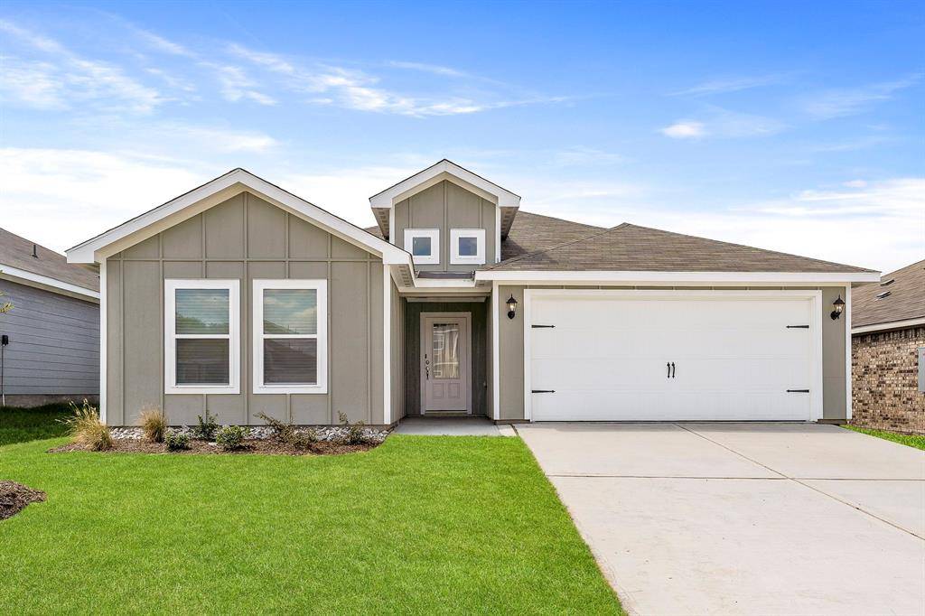 920 Burlington Avenue, Fort Worth, TX 76108