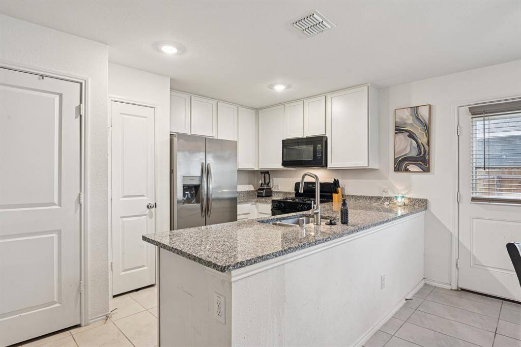 3310 Beckwith Way, Crandall, TX 75114