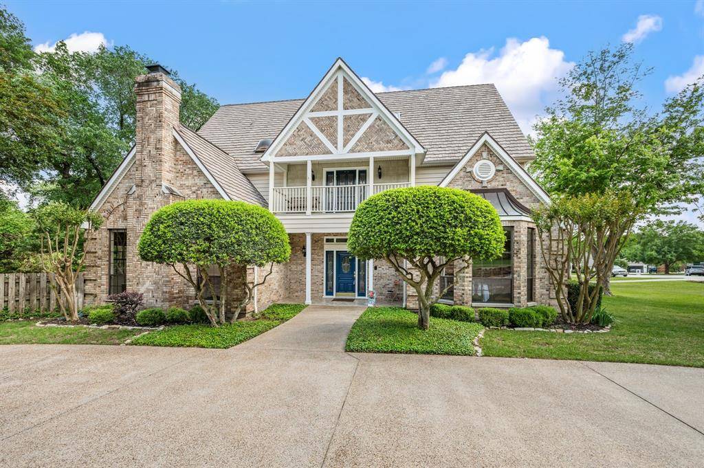 1349 Lakeview Drive, Southlake, TX 76092