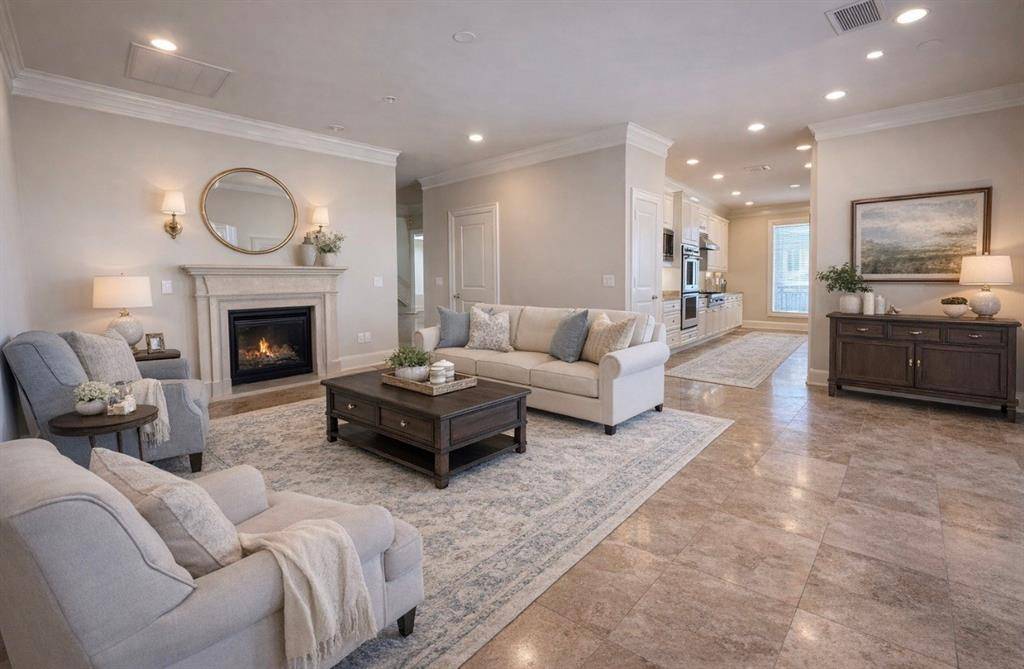 6425 Bandera Avenue #3A, Dallas, TX 75225