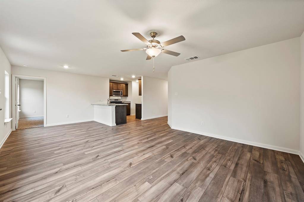 908 Burlington Avenue, Fort Worth, TX 76108