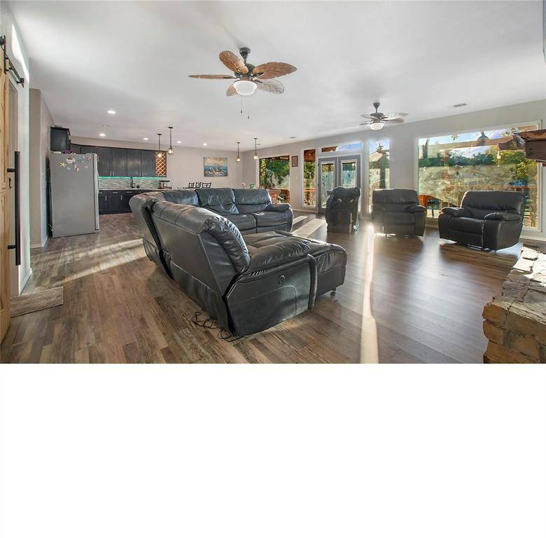 166 Indian Gap Road, Mabank, TX 75156