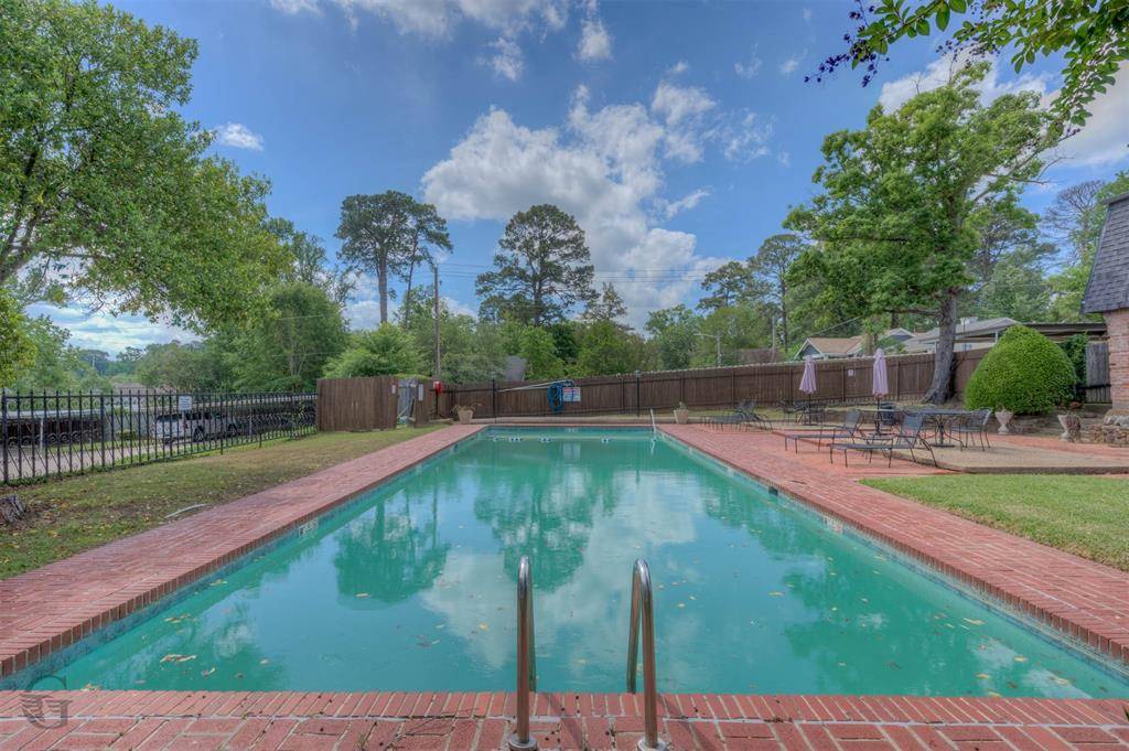 3820 Fairfield Avenue #45, Shreveport, LA 71104