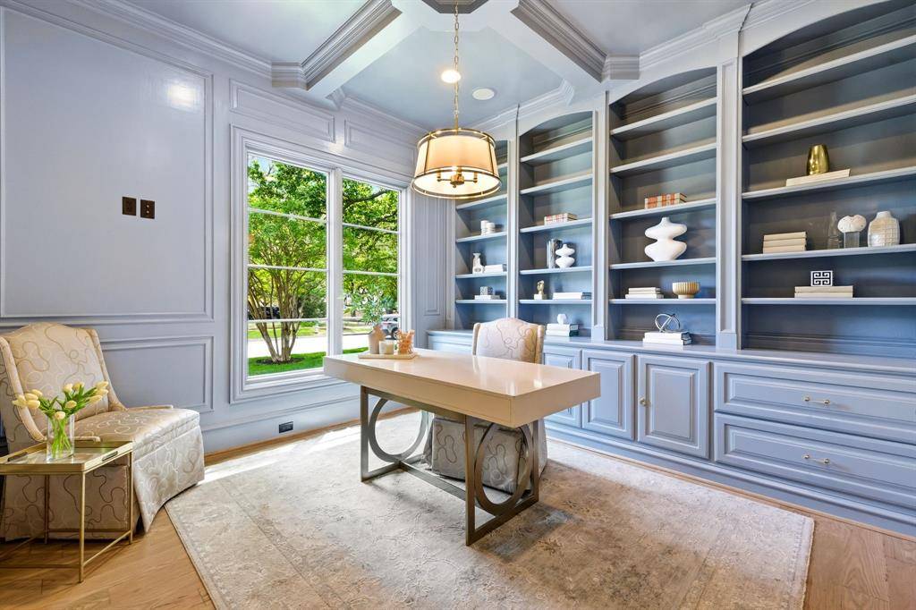 5701 Armstrong Parkway, University Park, TX 75205