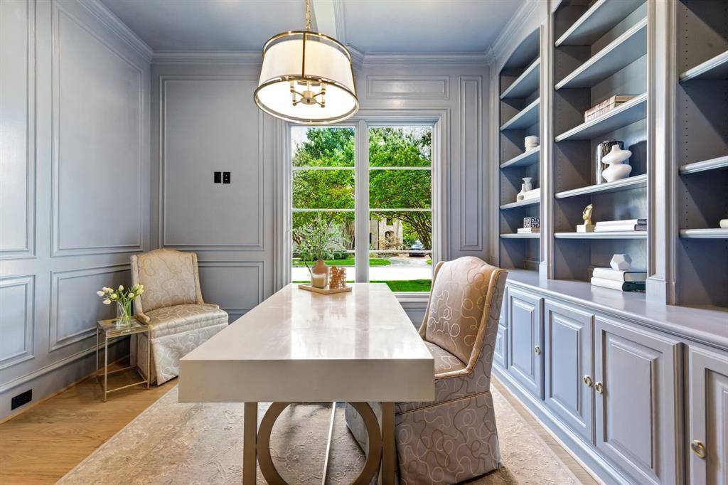 5701 Armstrong Parkway, University Park, TX 75205