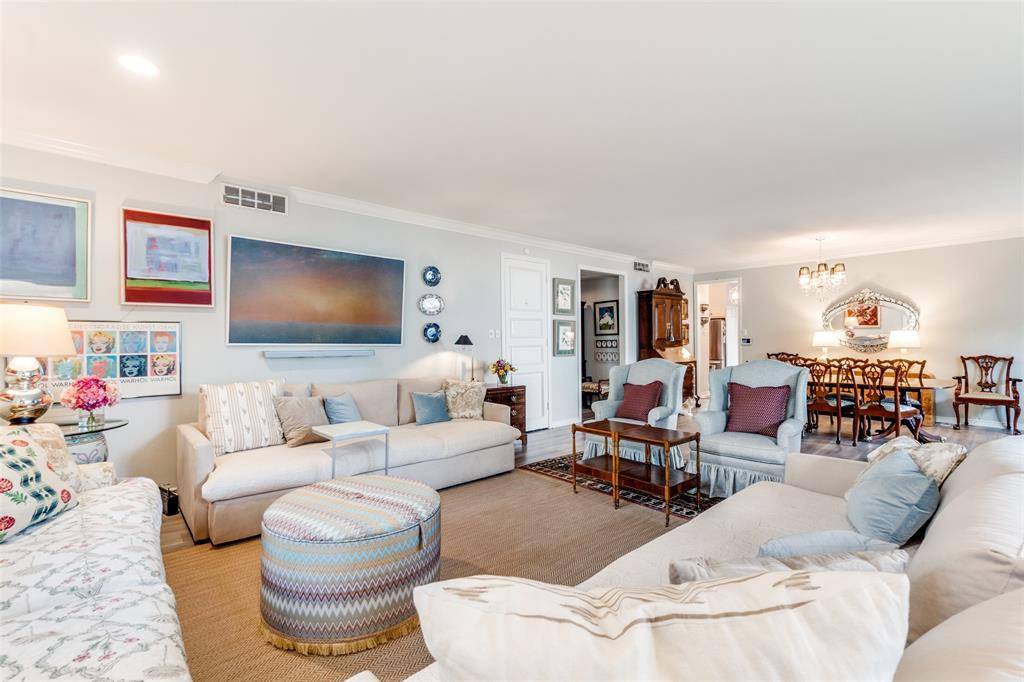 6306 Bandera Avenue #B, Dallas, TX 75225