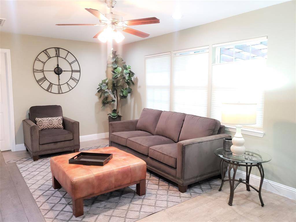 11730 Abston Lane, Dallas, TX 75218