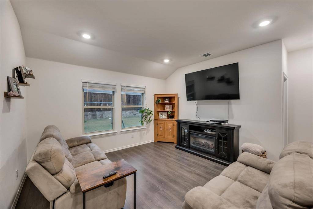 181 Seabiscuit Drive, Caddo Mills, TX 75135