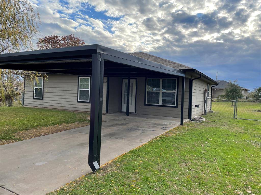 3204 Highview Court, Granbury, TX 76049