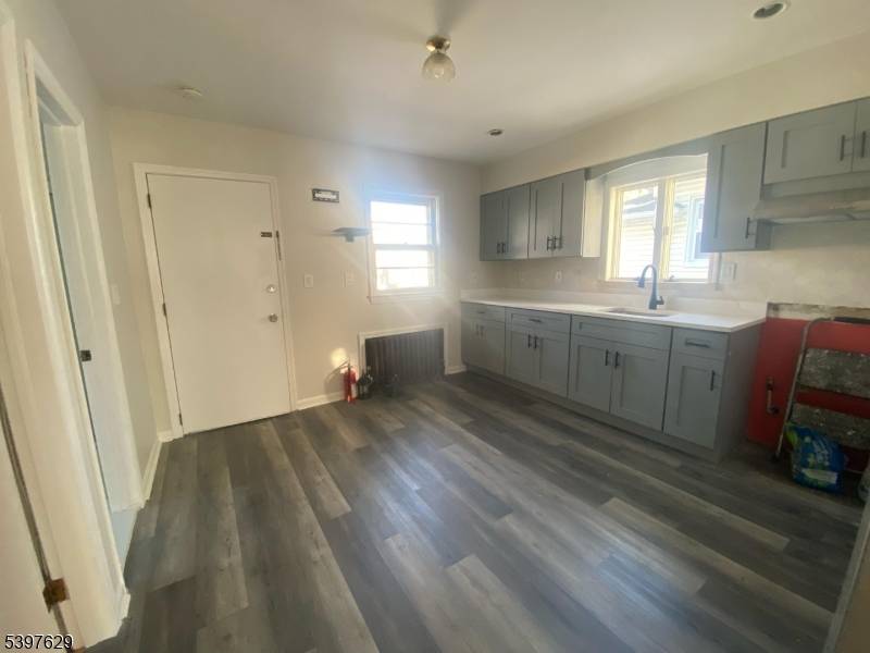26 E 2Nd St, Clifton City, NJ 07011