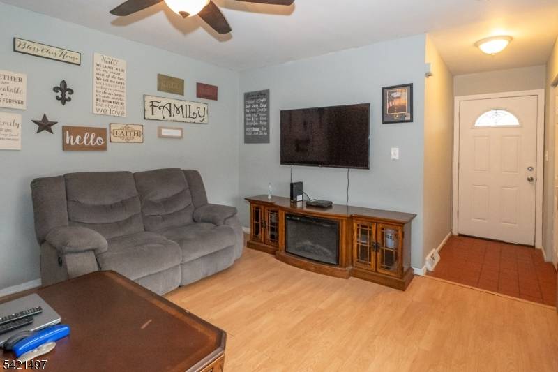 1033 Grove, North Brunswick Twp., NJ 08902