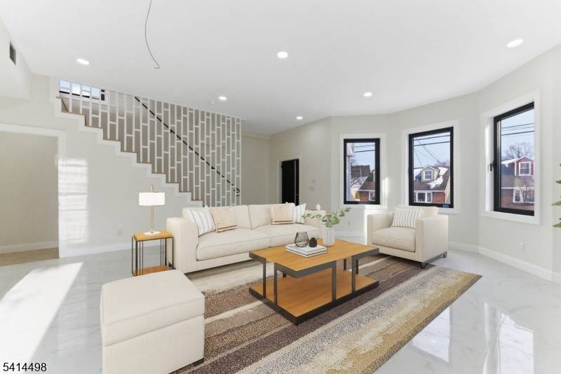 703 3Rd St, Secaucus Town, NJ 07094