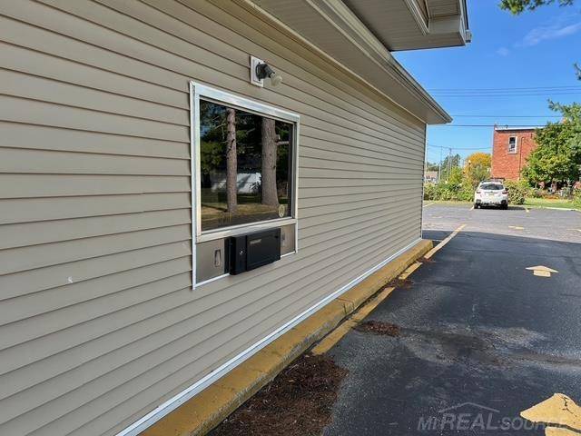 2543 S Sherman ST, Applegate, MI 48401