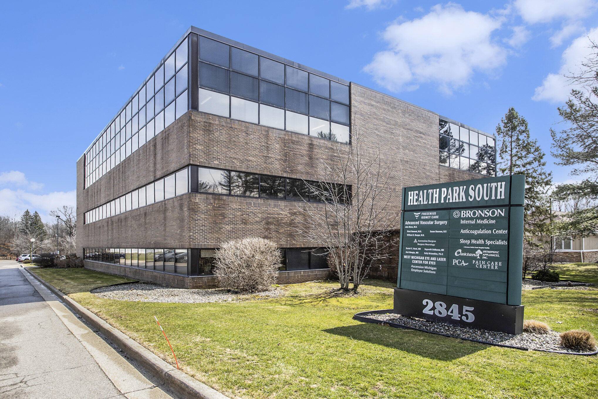 2845 Capital AVE SW #201, Battle Creek City, MI 49015