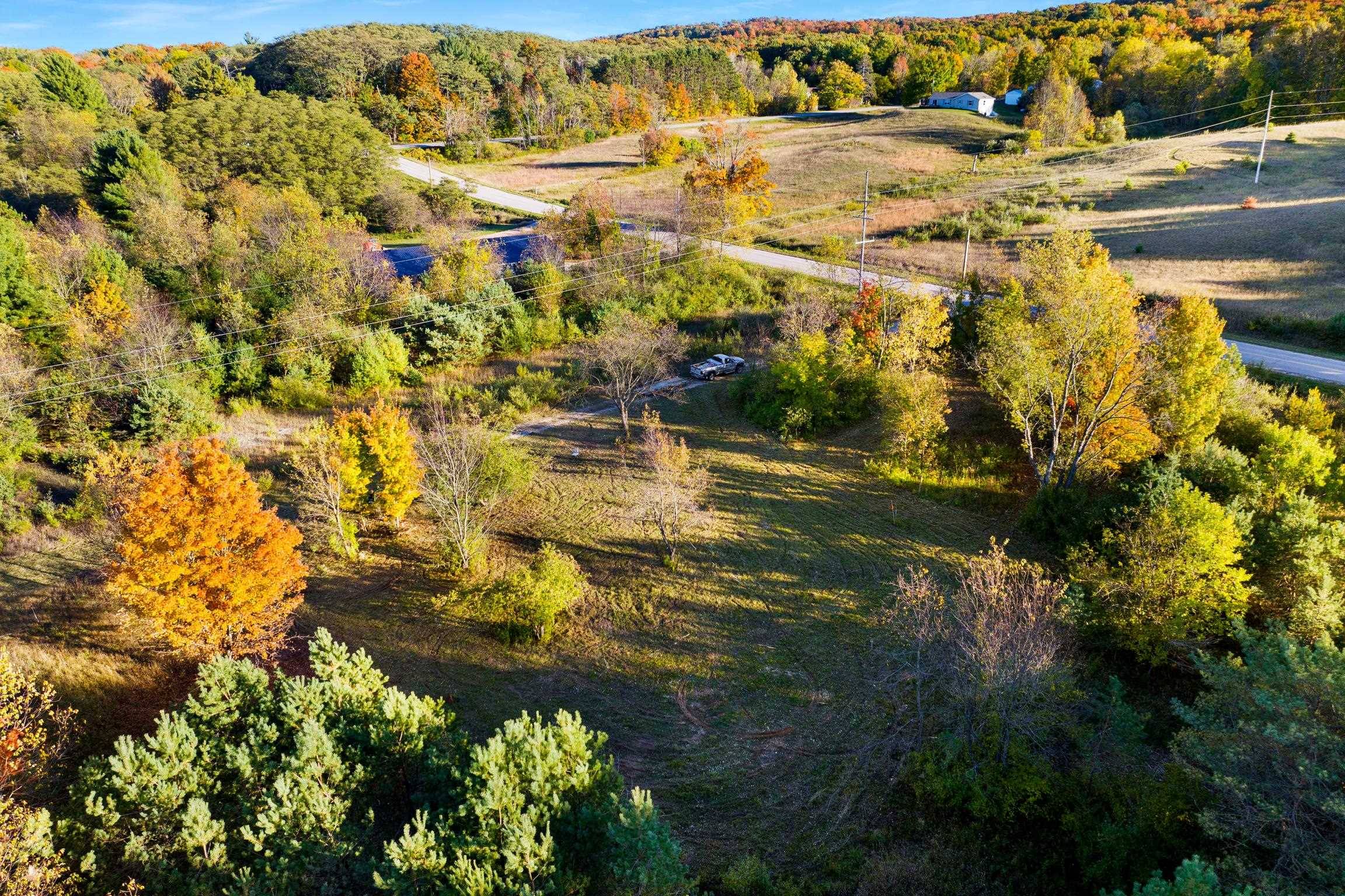 9874 Covey RD, Benzonia Twp, MI 49617