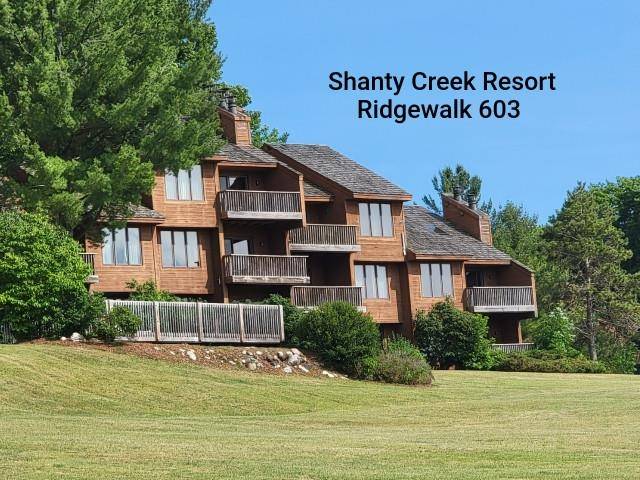 4761 North Crossover DR, Kearney Twp, MI 49615