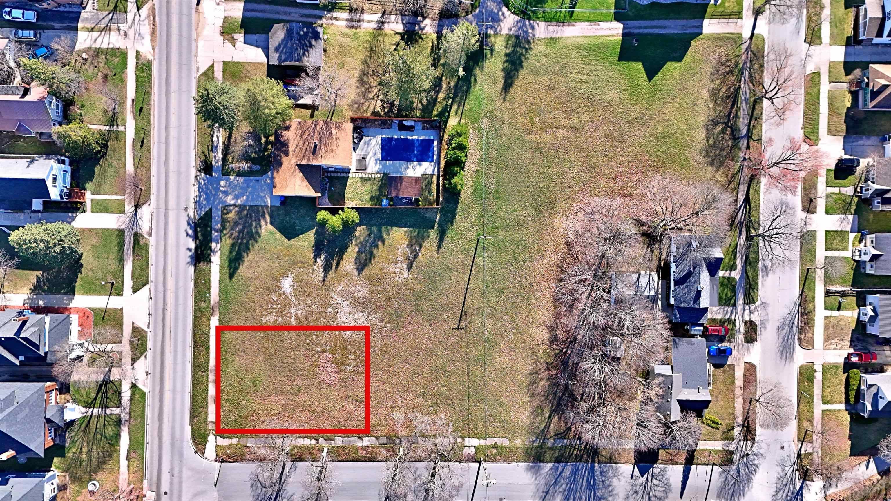 VL Division ST, Cadillac, MI 49601