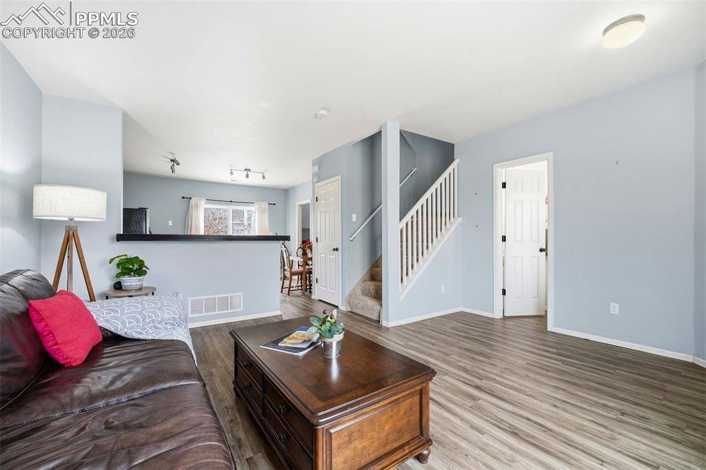 6112 Scottsbluff DR, Colorado Springs, CO 80923