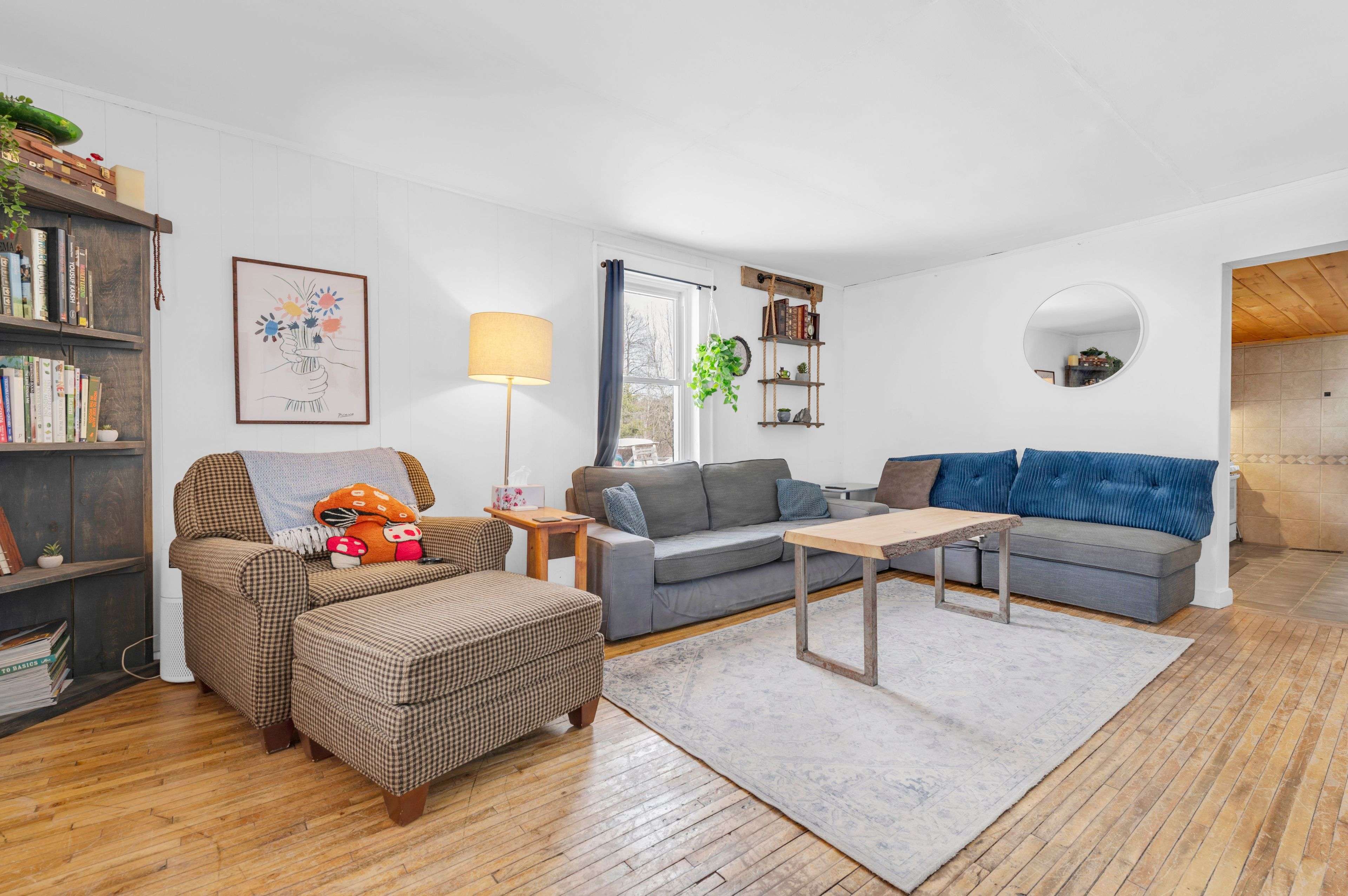 369 5th Concession RD S, Addington Highlands, ON K0H 1P0