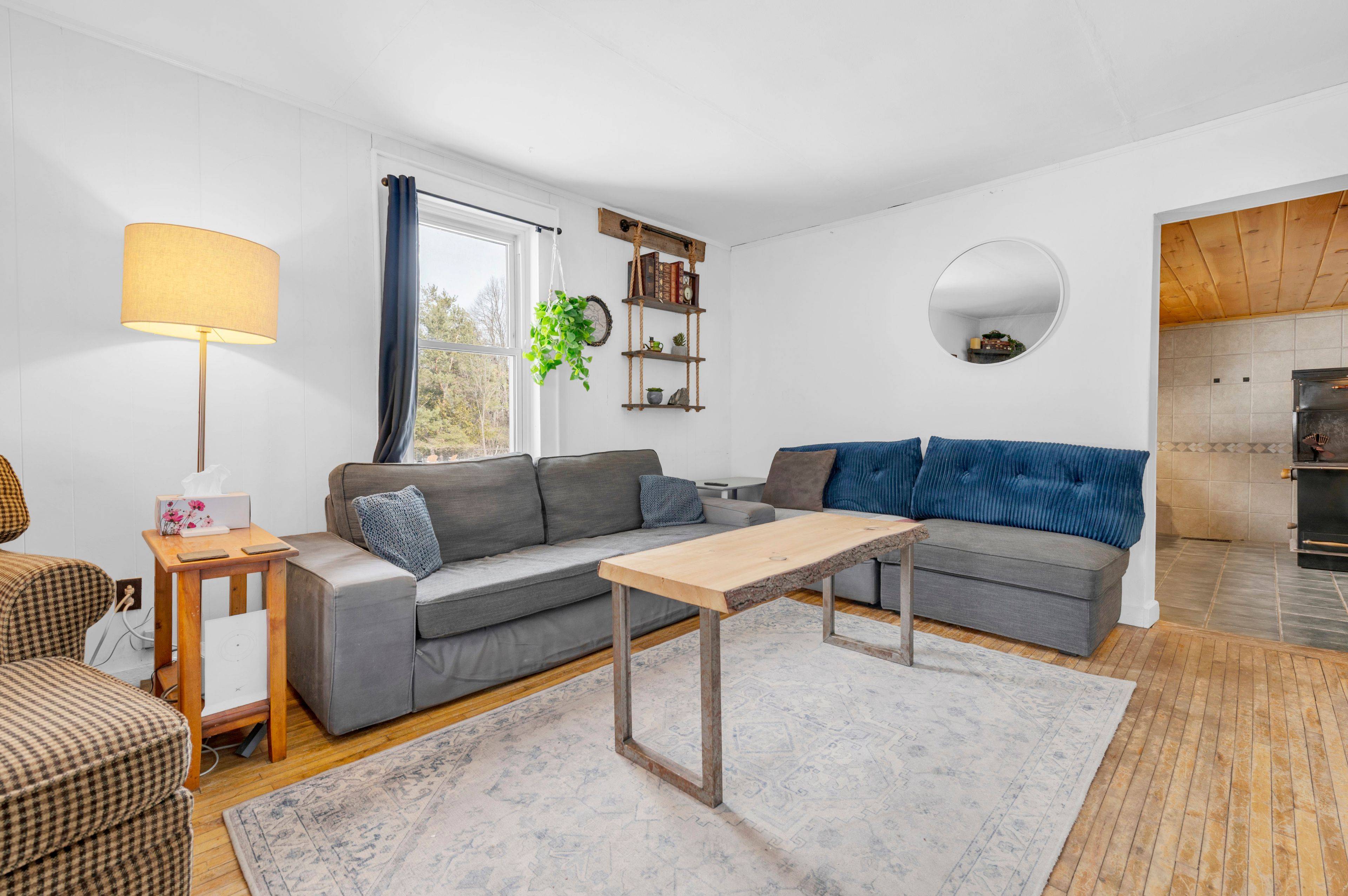 369 5th Concession RD S, Addington Highlands, ON K0H 1P0