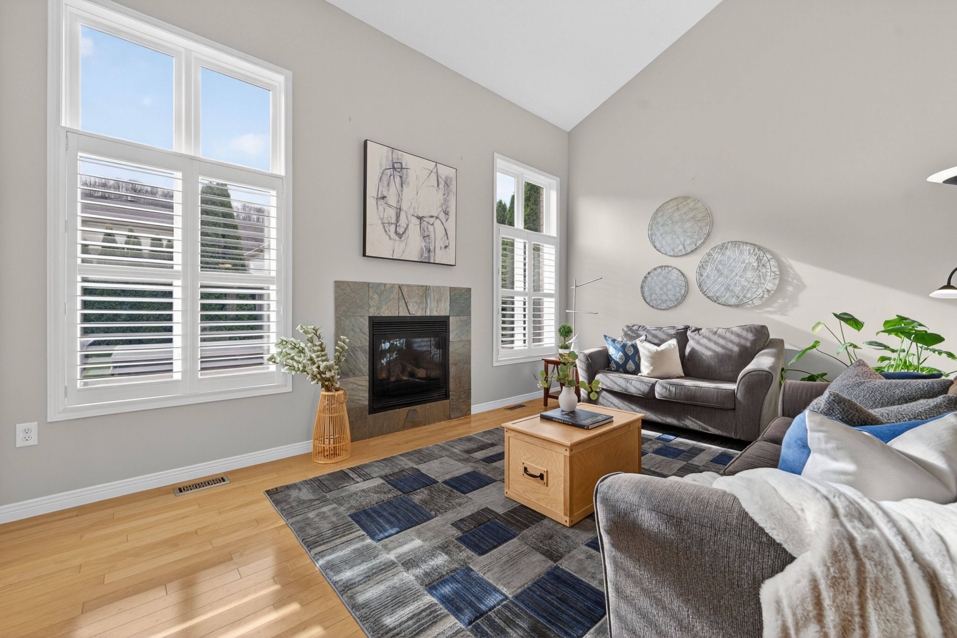 51 Hickory CRES, Grimsby, ON L3M 5P9