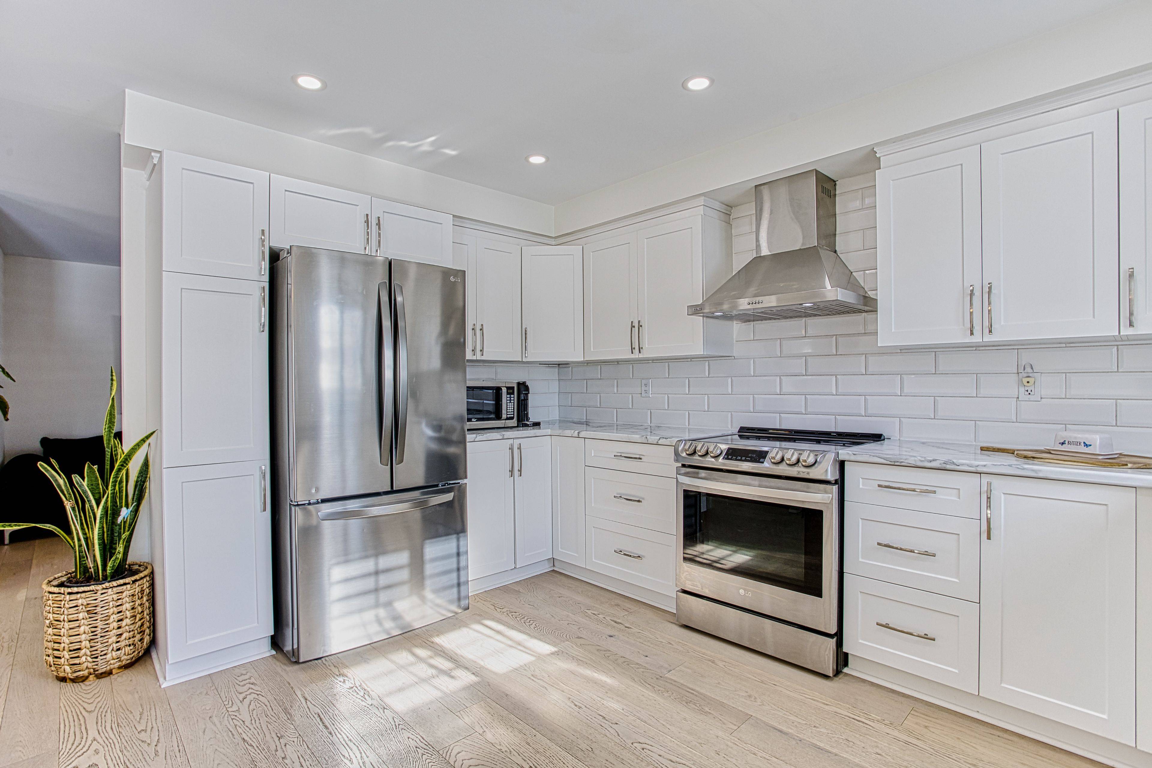 32 Hudson DR, Haldimand, ON N0A 1E0