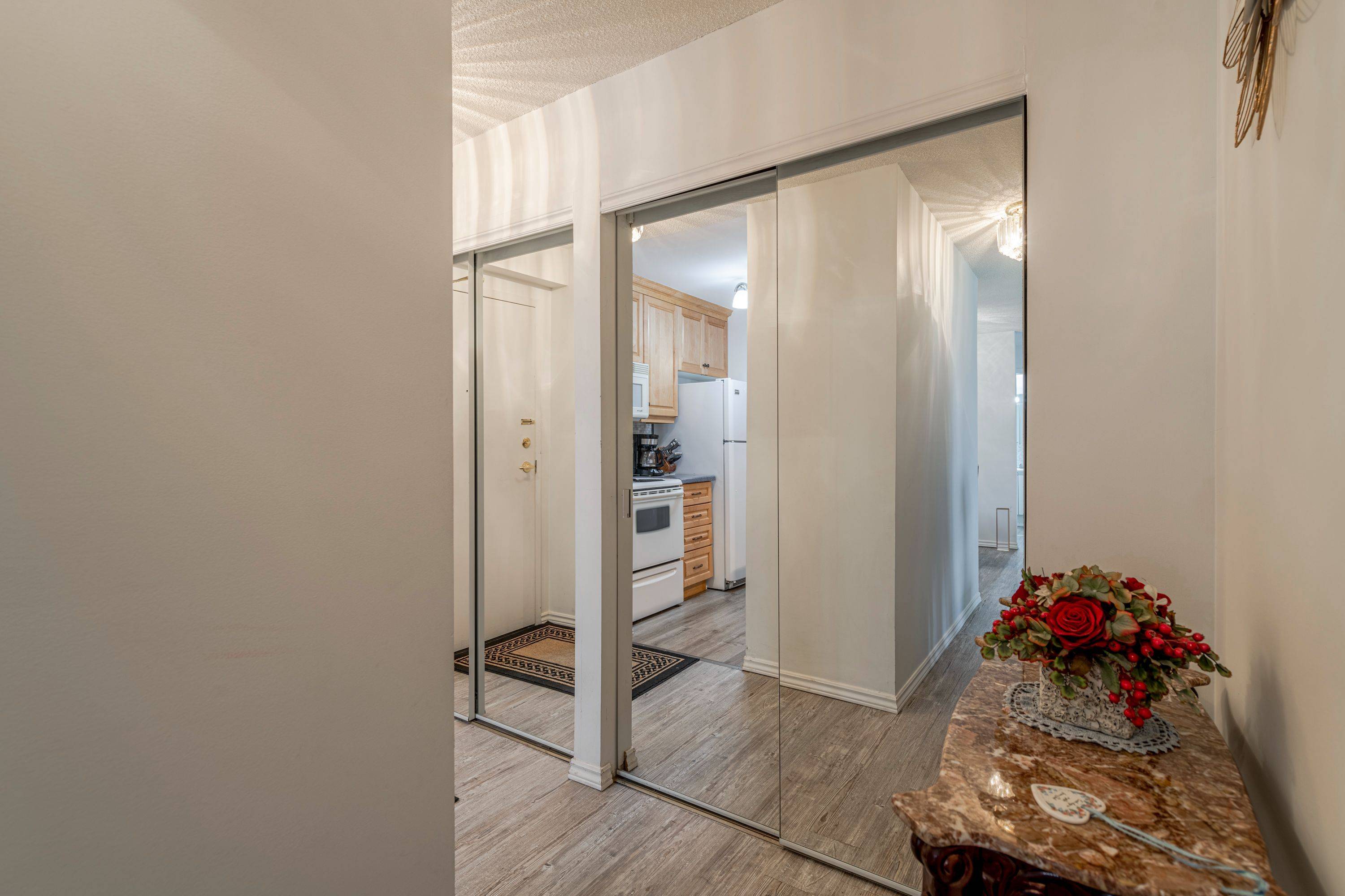 540 Talbot Place N/A #205, Gananoque, ON K7G 3C6