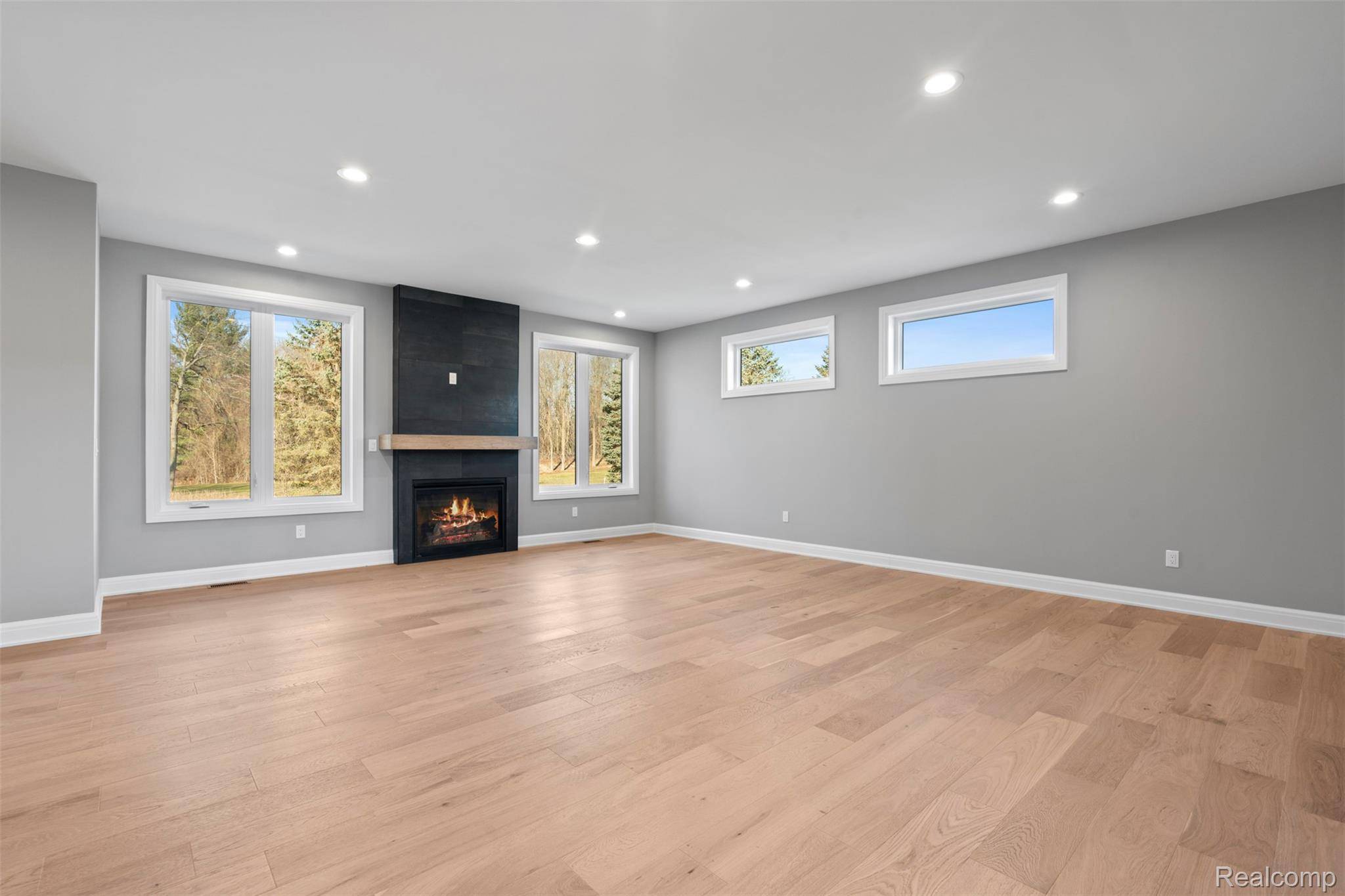 2185 Heidi Drive, Addisontownship_oakland, MI 48370