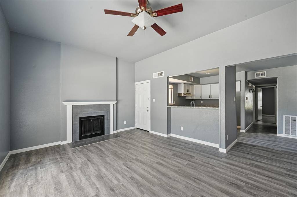 2415 Sunflower Drive, Arlington, TX 76014