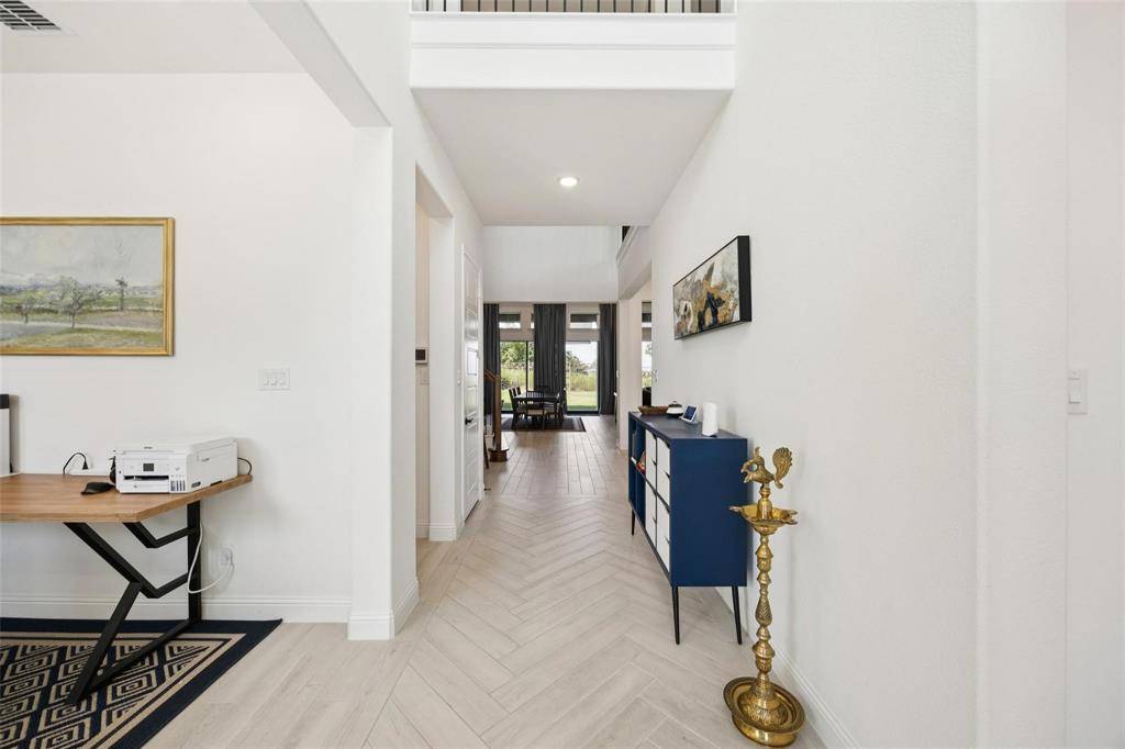 6805 Lost Falls Drive, Flower Mound, TX 76226