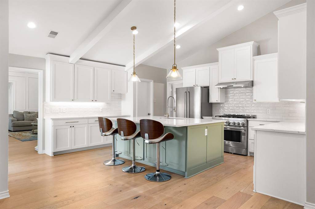 6725 Regalbluff Drive, Dallas, TX 75248