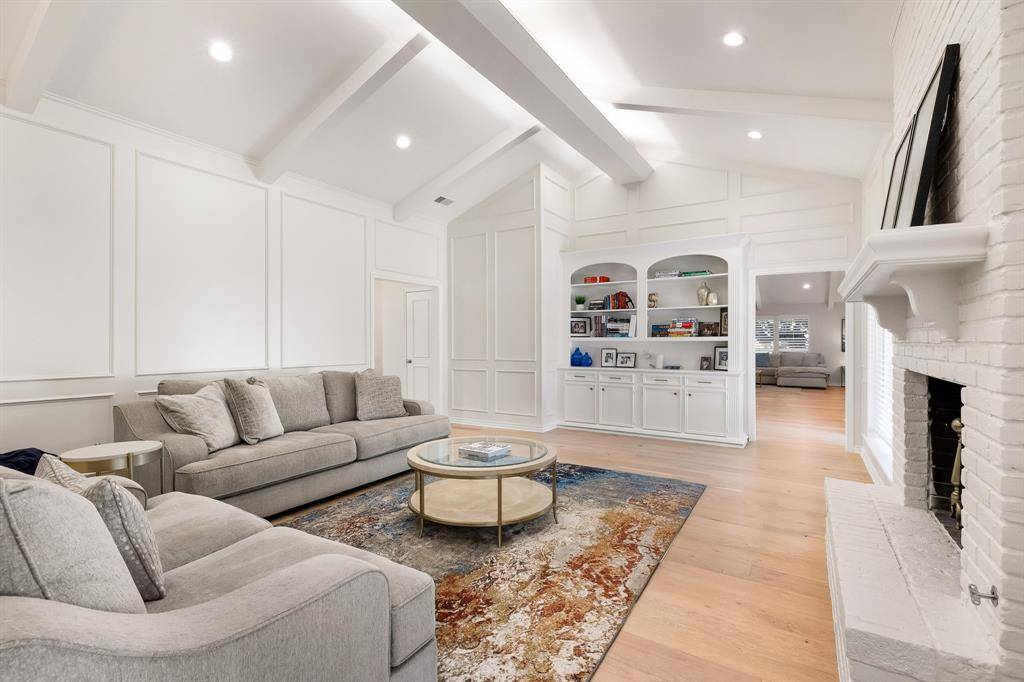 6725 Regalbluff Drive, Dallas, TX 75248