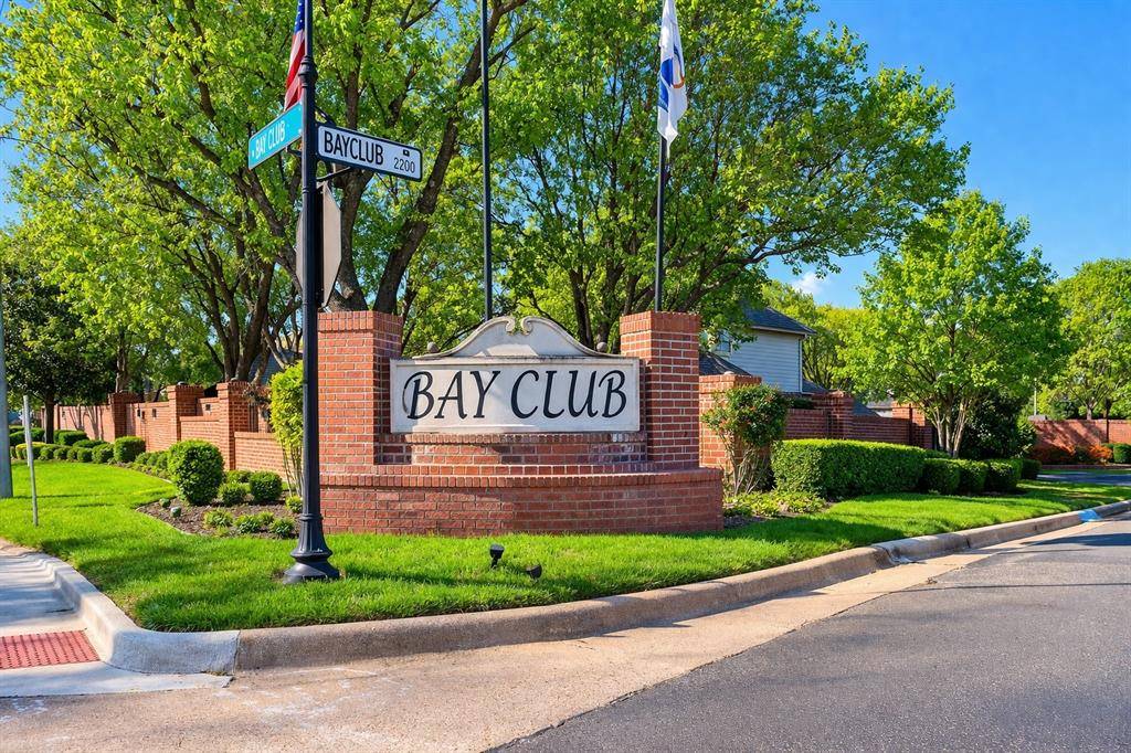 2108 Vista Ridge Court, Arlington, TX 76013